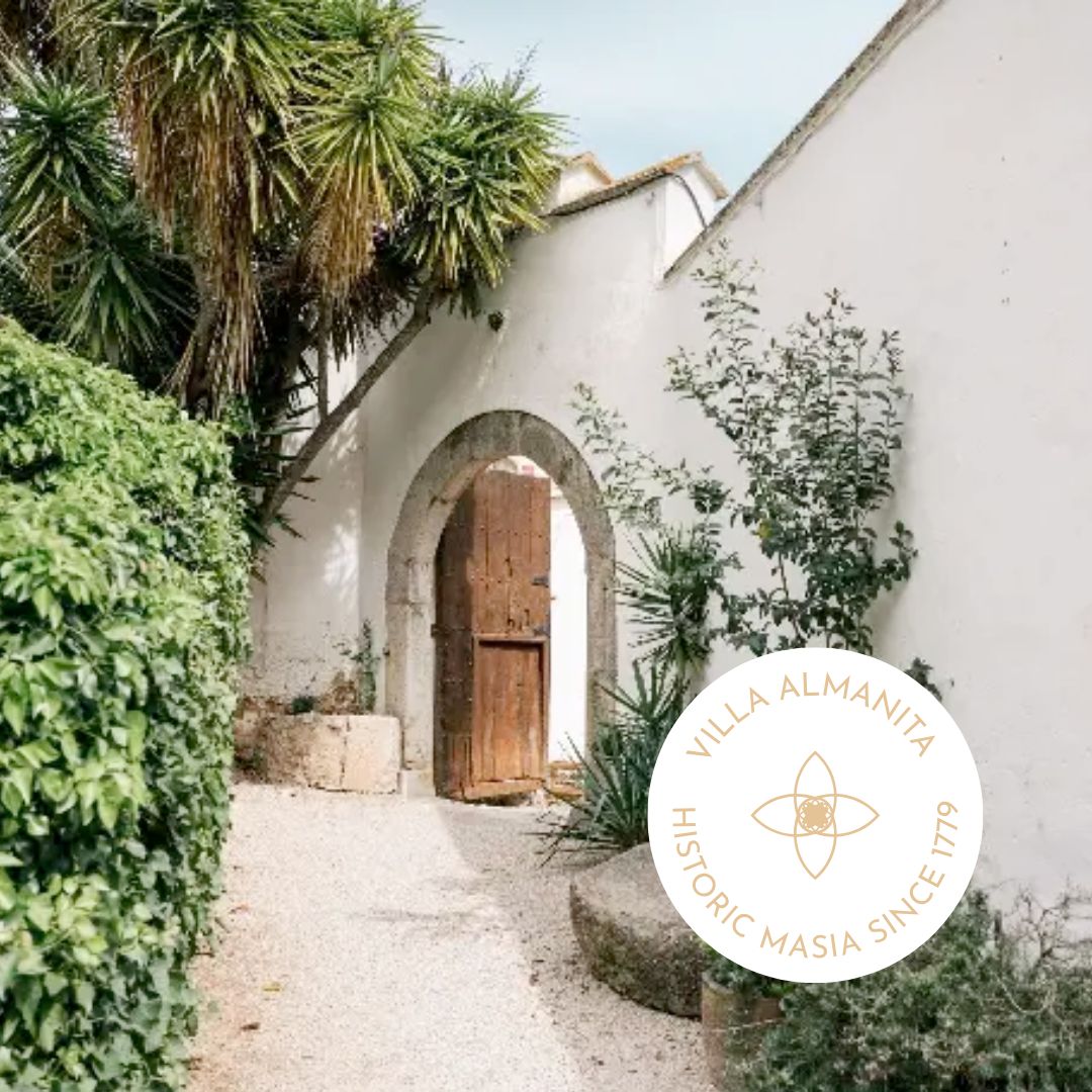 Historic Massia near Barcelona Villa Almanita